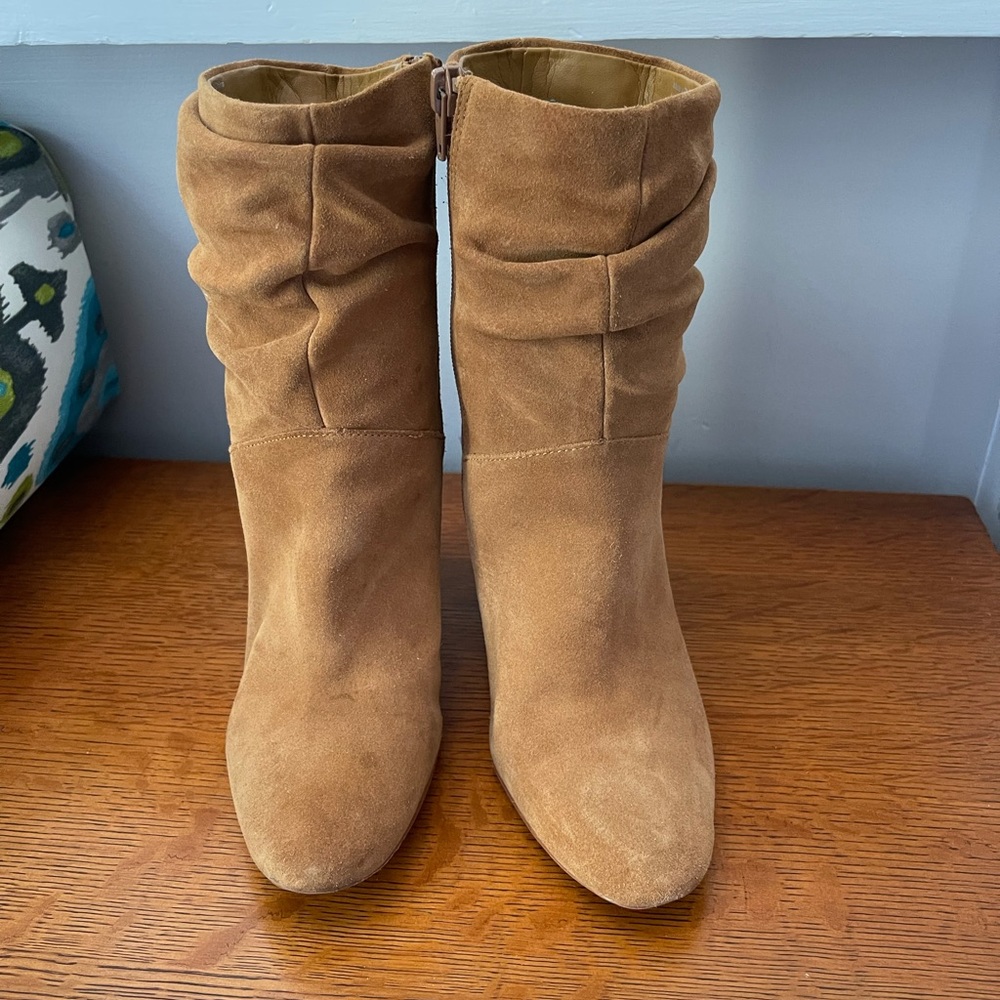 Leather Heeled boots